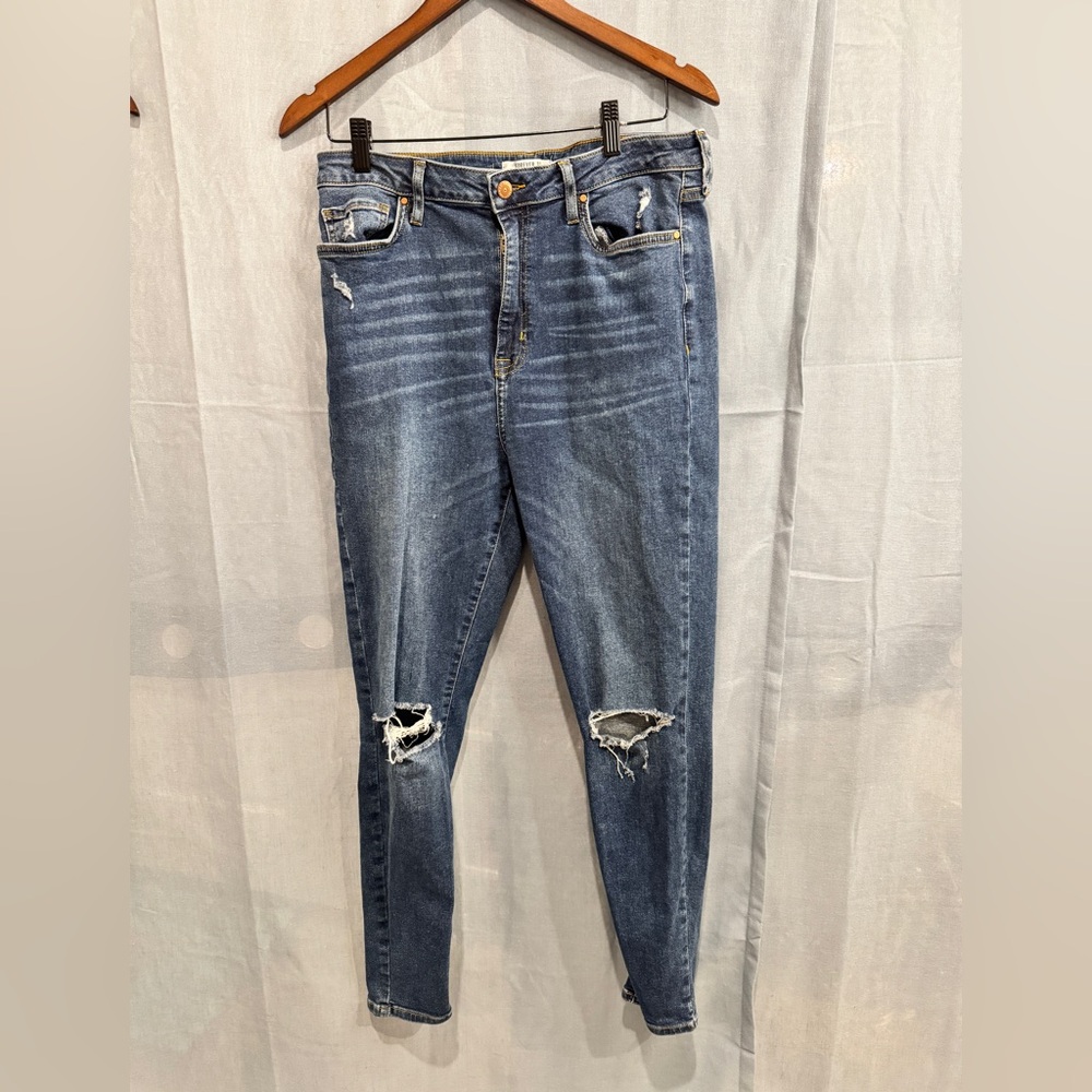 Forever 21 Blue Distressed Skinny Jeans